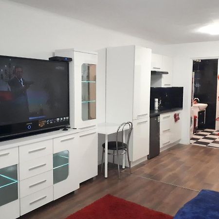 Apartament Centrum Panoramiczna Big Ben Z Balkonem-- Klimatyzacja-- Kielce Exteriör bild