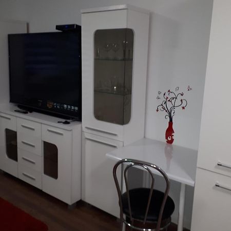 Apartament Centrum Panoramiczna Big Ben Z Balkonem-- Klimatyzacja-- Kielce Exteriör bild