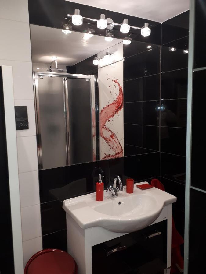 Apartament Centrum Panoramiczna Big Ben Z Balkonem-- Klimatyzacja-- Kielce Exteriör bild