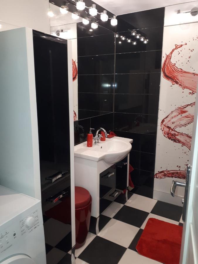 Apartament Centrum Panoramiczna Big Ben Z Balkonem-- Klimatyzacja-- Kielce Exteriör bild
